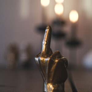 Steypt hendi stór - Gyllt